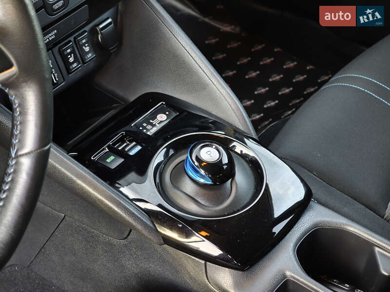 Хетчбек Nissan Leaf 2021 в Луцьку