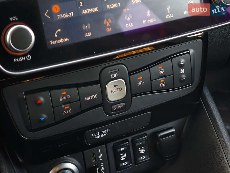 Хетчбек Nissan Leaf 2021 в Луцьку