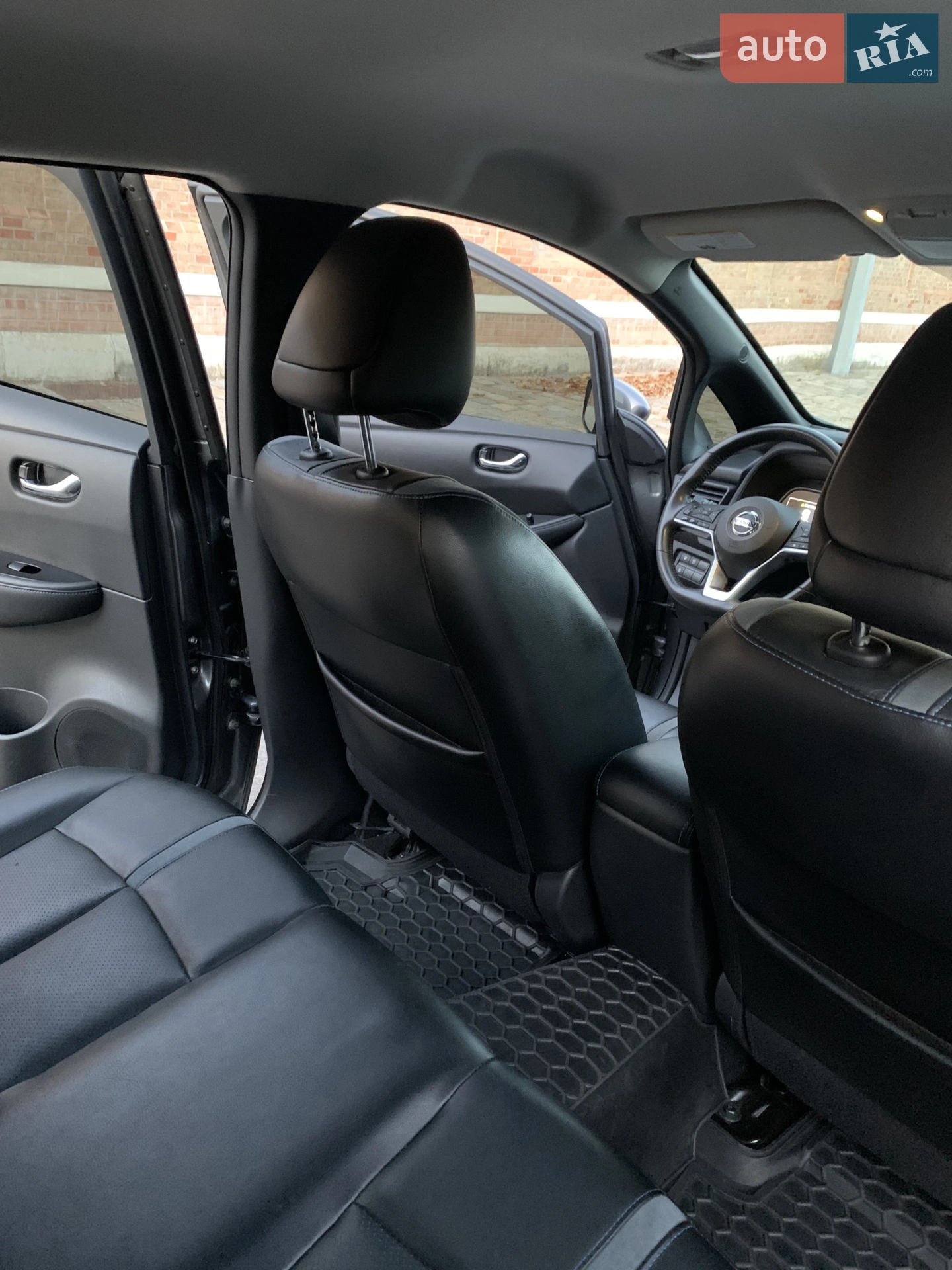 2018 Nissan Leaf - мініатюра 10