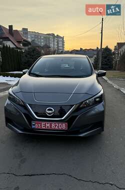 Хэтчбек Nissan Leaf 2019 в Ровно