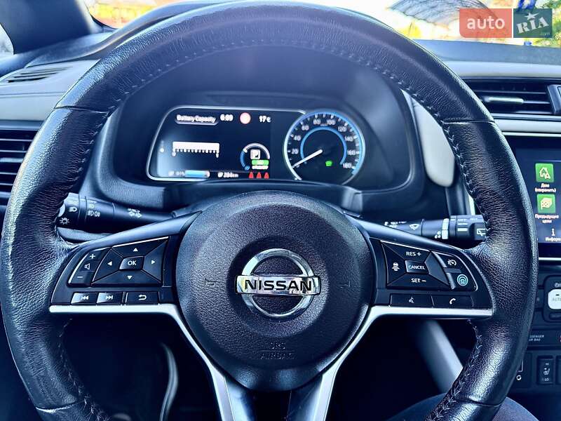 Хетчбек Nissan Leaf 2019 в Києві
