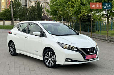 Хэтчбек Nissan Leaf 2019 в Львове