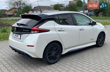 Хетчбек Nissan Leaf 2018 в 