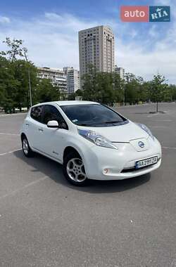 Хетчбек Nissan Leaf 2017 в Києві