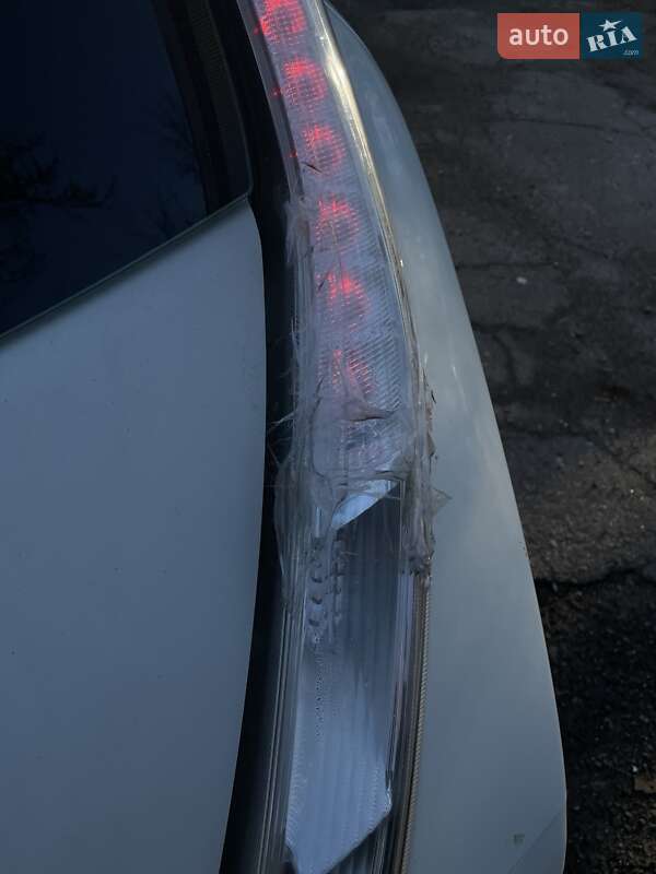 Хетчбек Nissan Leaf 2017 в Києві