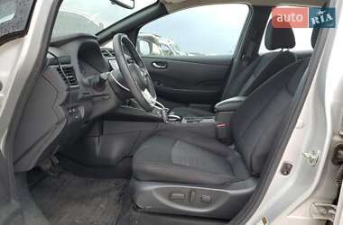 Хетчбек Nissan Leaf 2020 в 