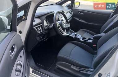 Хетчбек Nissan Leaf 2021 в 