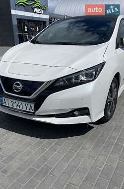 Хетчбек Nissan Leaf 2018 в Києві