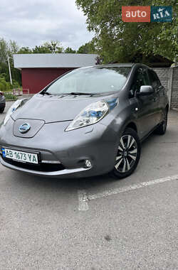 Хэтчбек Nissan Leaf 2014 в Виннице