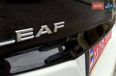 Хэтчбек Nissan Leaf 2020 в 
