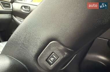 Хэтчбек Nissan Leaf 2020 в 