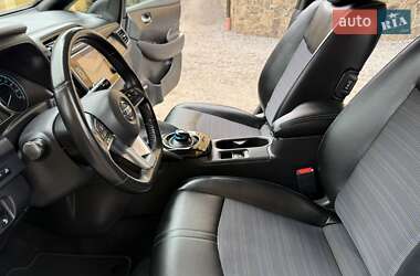 Хетчбек Nissan Leaf 2020 в 
