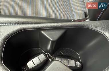 Хетчбек Nissan Leaf 2020 в 