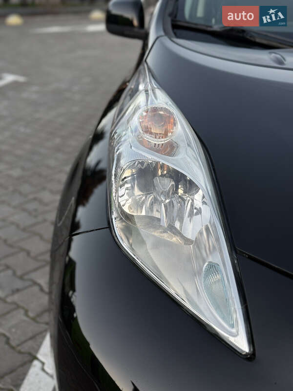 Хэтчбек Nissan Leaf 2014 в Вознесенске