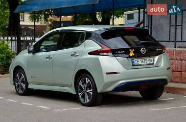 Хетчбек Nissan Leaf 2018 в 