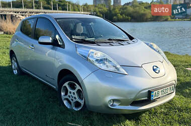 Хетчбек Nissan Leaf 2012 в Вінниці