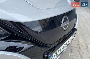 Хэтчбек Nissan Leaf 2022 в 