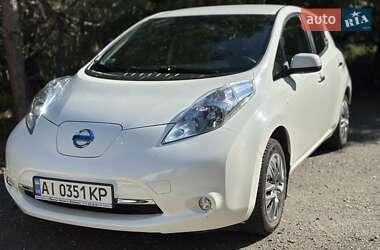 Хэтчбек Nissan Leaf 2017 в Ирпене