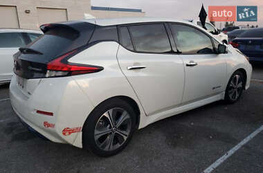 Хетчбек Nissan Leaf 2018 в 