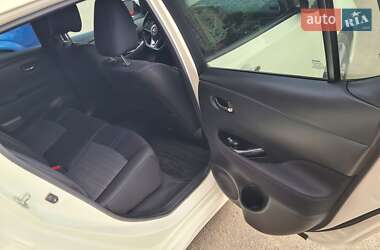 Хетчбек Nissan Leaf 2020 в 