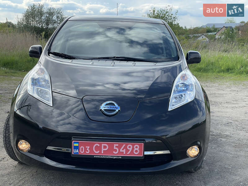 Хэтчбек Nissan Leaf 2017 в Трускавце