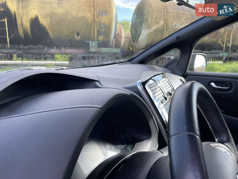 Хэтчбек Nissan Leaf 2017 в Трускавце