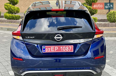 Хетчбек Nissan Leaf 2022 в 