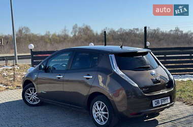 Хетчбек Nissan Leaf 2017 в 