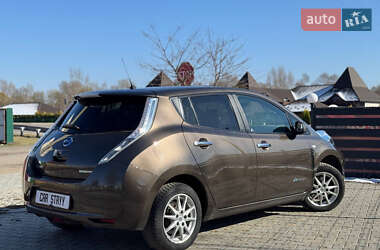 Хетчбек Nissan Leaf 2017 в 