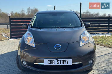 Хетчбек Nissan Leaf 2017 в 