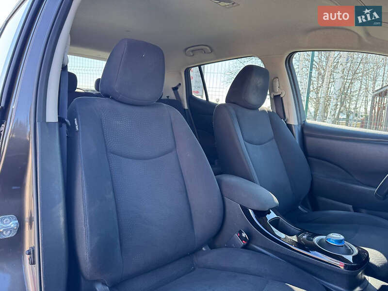 Хэтчбек Nissan Leaf 2017 в Стрые