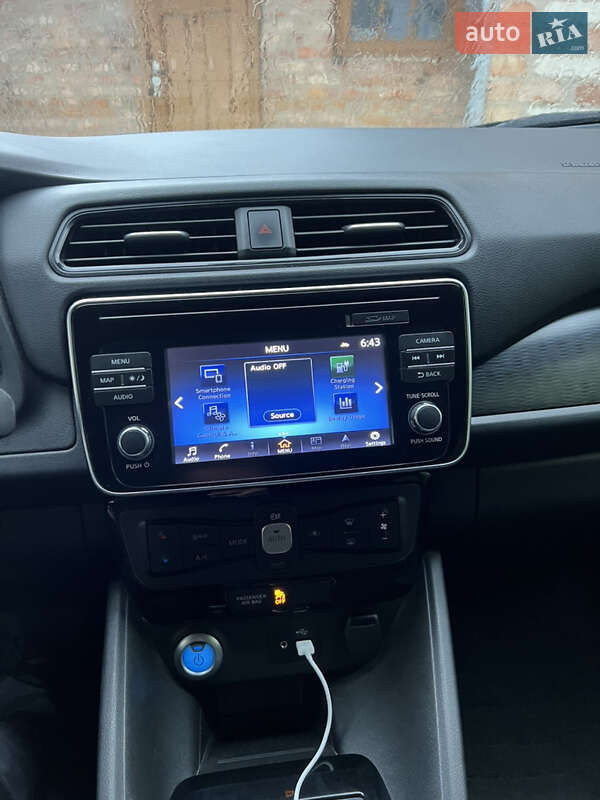 Хэтчбек Nissan Leaf 2018 в Тернополе