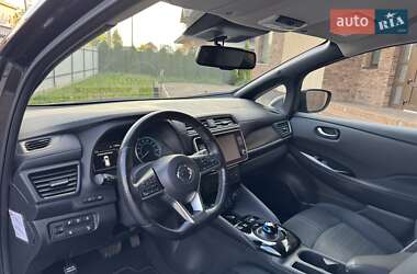 Хетчбек Nissan Leaf 2019 в 