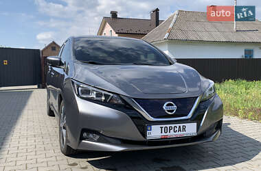 Хэтчбек Nissan Leaf 2019 в 