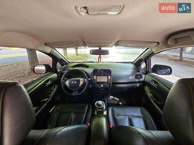 Хетчбек Nissan Leaf 2013 в Одесі