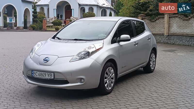 Nissan Leaf 2014