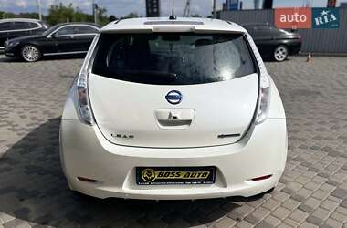 Хетчбек Nissan Leaf 2017 в 