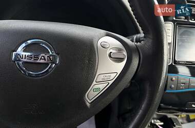 Хетчбек Nissan Leaf 2017 в 
