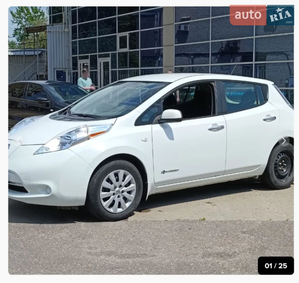 2012 Nissan Leaf - мініатюра 23