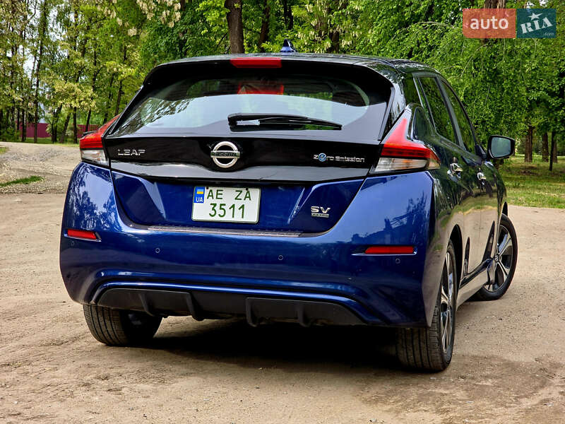 Хэтчбек Nissan Leaf 2020 в Кривом Роге
