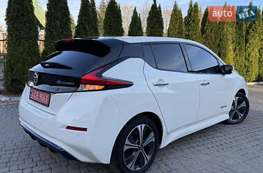 Хетчбек Nissan Leaf 2019 в 
