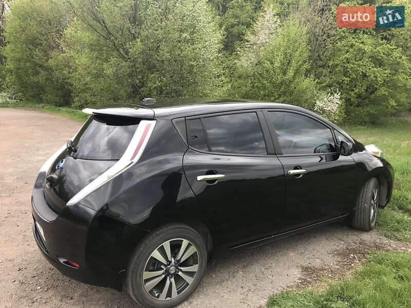 Хетчбек Nissan Leaf 2014 в Диканьці фото 4 Хетчбек Nissan Leaf 2014 в Диканьці