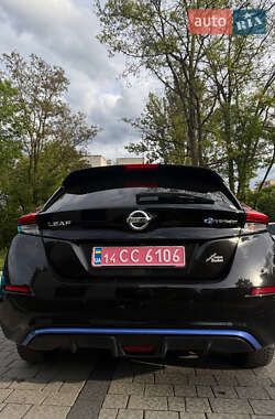 Хетчбек Nissan Leaf 2018 в 