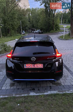 Хетчбек Nissan Leaf 2018 в 