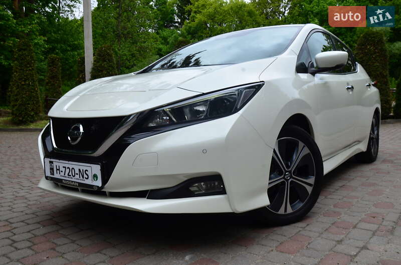 Хэтчбек Nissan Leaf 2020 в Трускавце