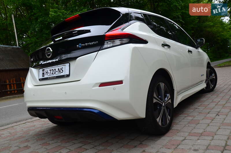 Хэтчбек Nissan Leaf 2020 в Трускавце