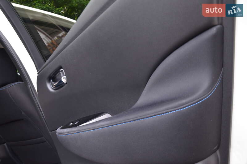 Хэтчбек Nissan Leaf 2020 в Трускавце