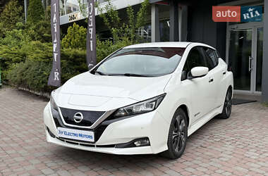Хэтчбек Nissan Leaf 2018 в Львове