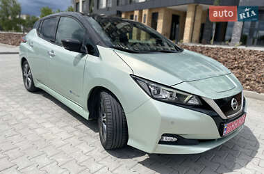 Хэтчбек Nissan Leaf 2020 в Кропивницком