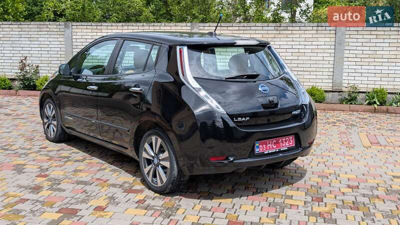Хэтчбек Nissan Leaf 2014 в Ивано-Франковске